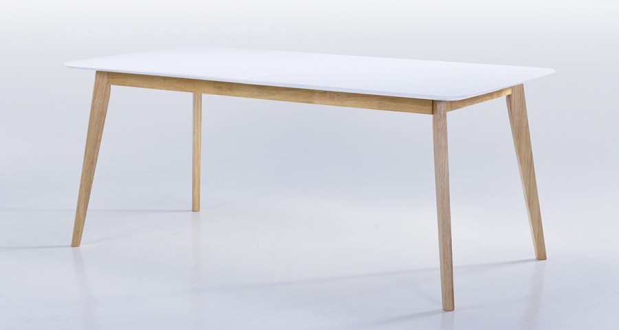 Table scandinave 3 pieds