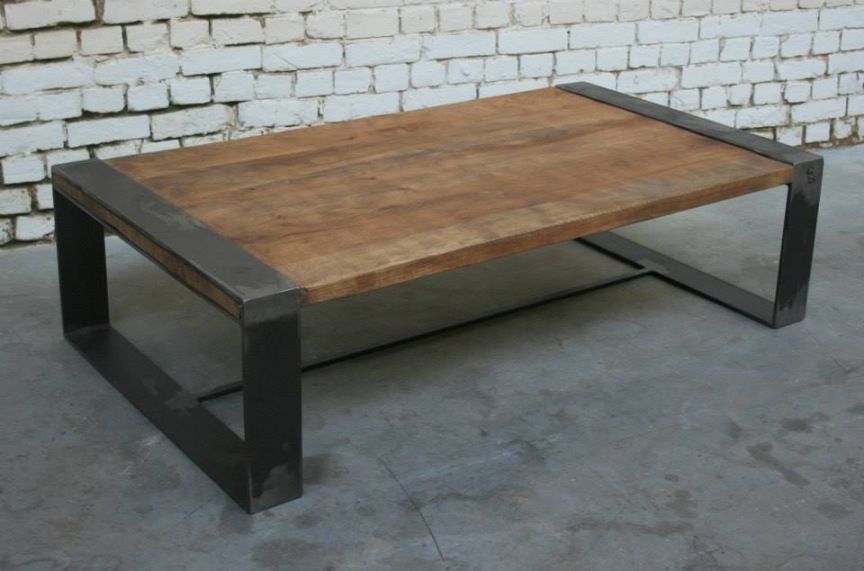 Table basse industrielle bois massif