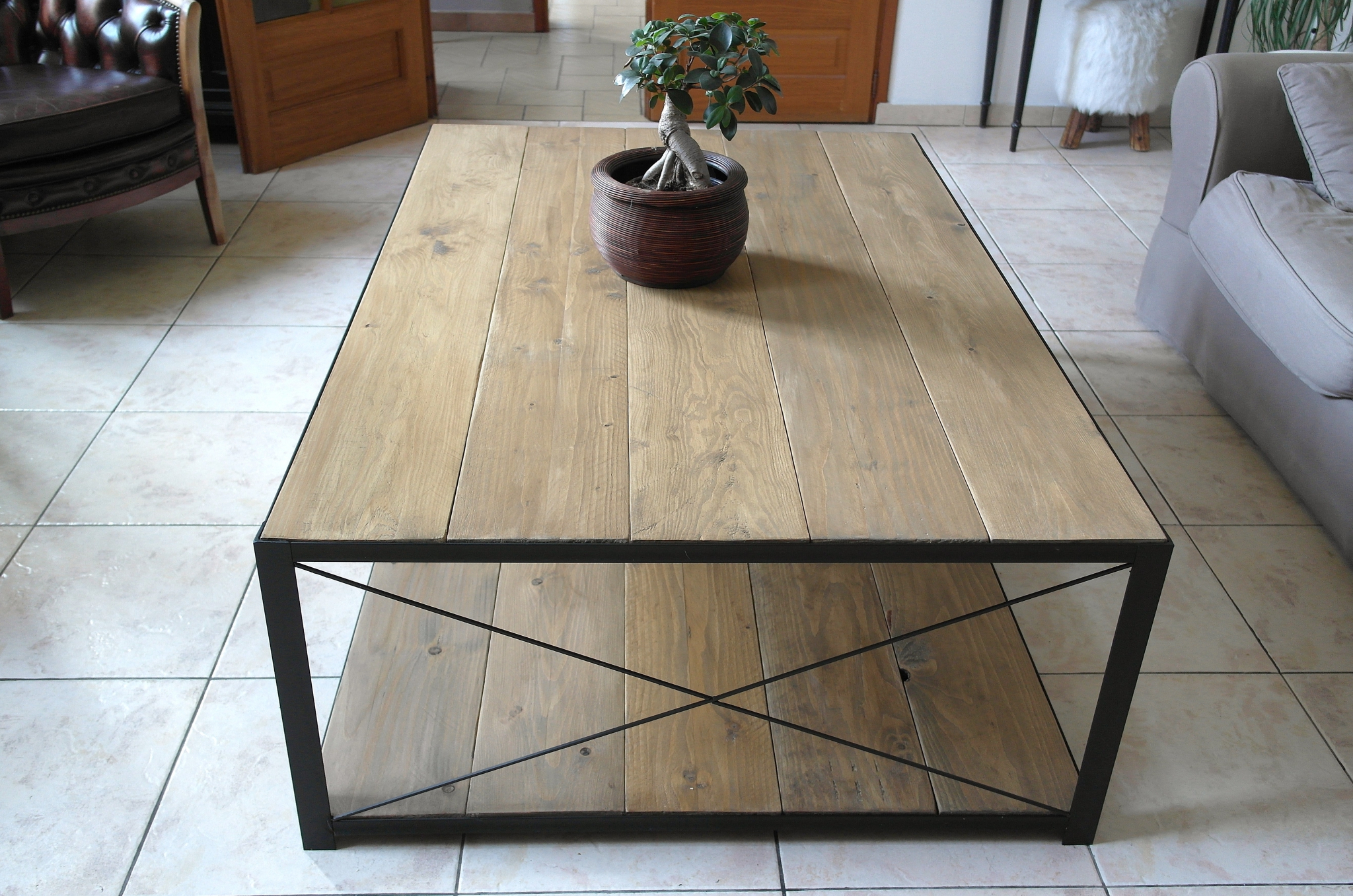 Table basse moderne acier bois