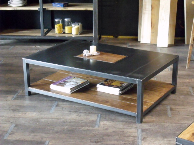 Table basse bois acier design