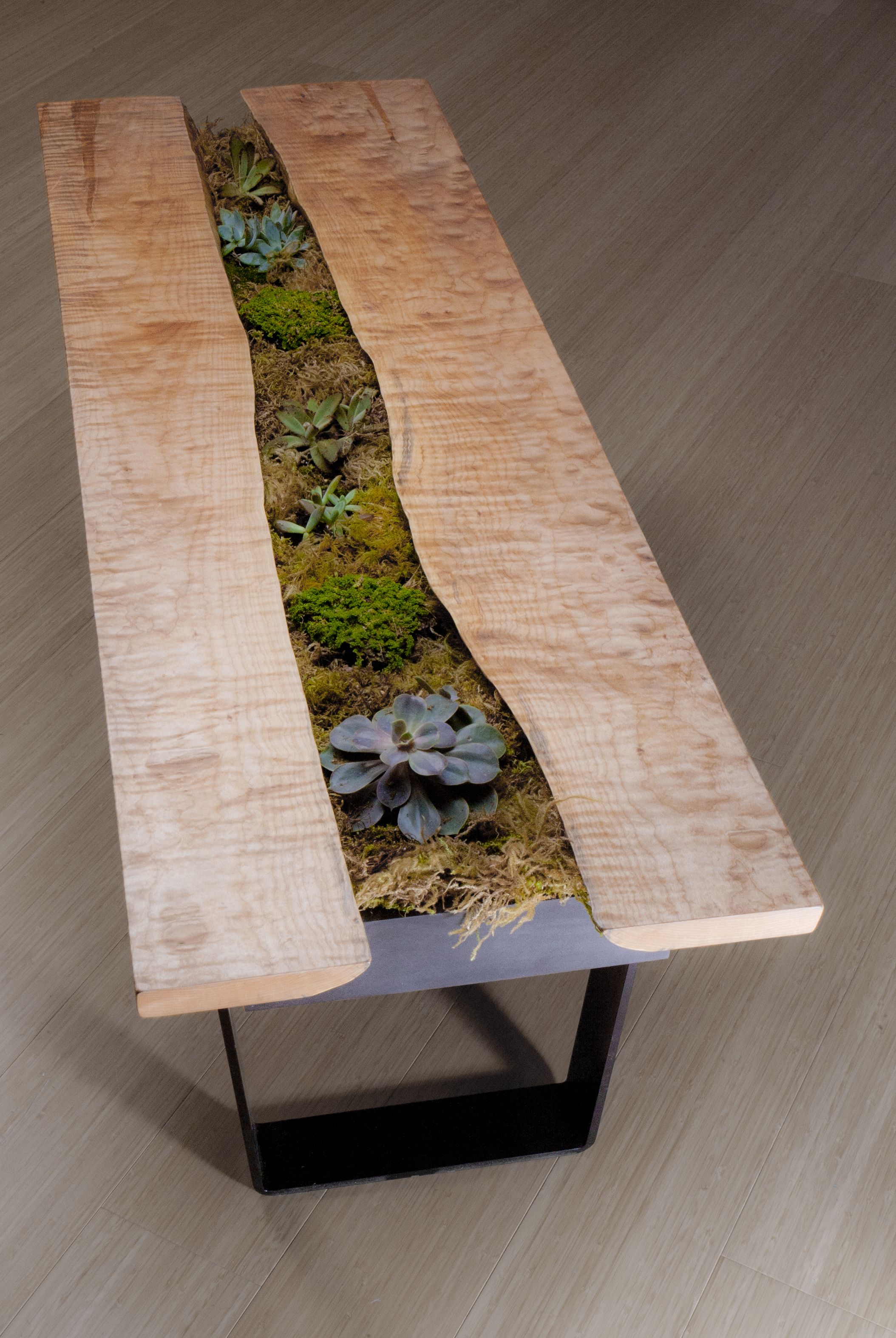 Table basse epoxy bois