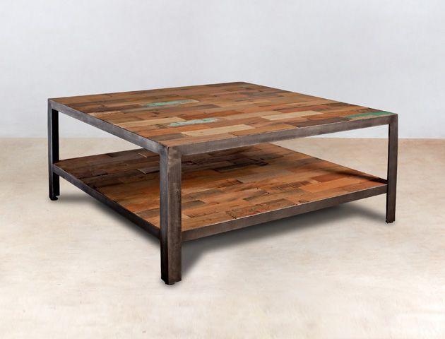 Table basse carrée en bois recyclé