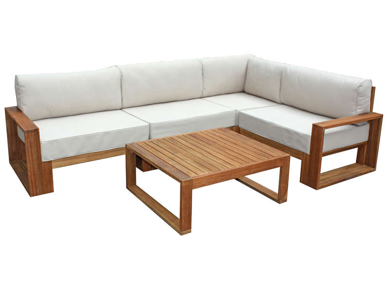 Table basse d'extérieur en bois