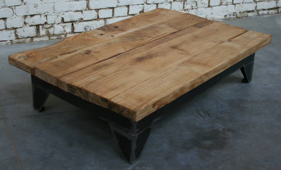 Table basse industrielle bois et metal