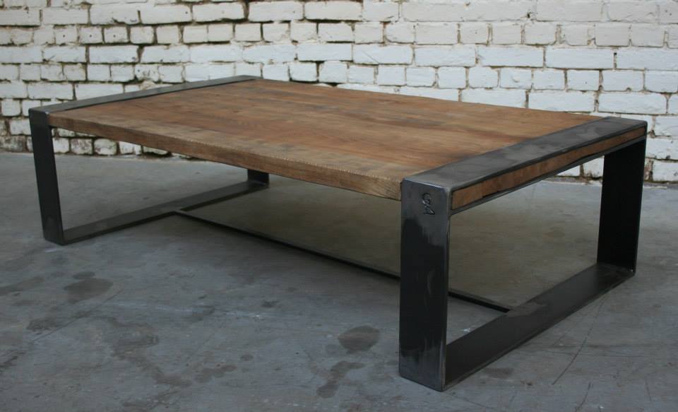 Table basse industrielle bois