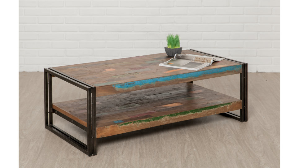 Table basse en bois recycle