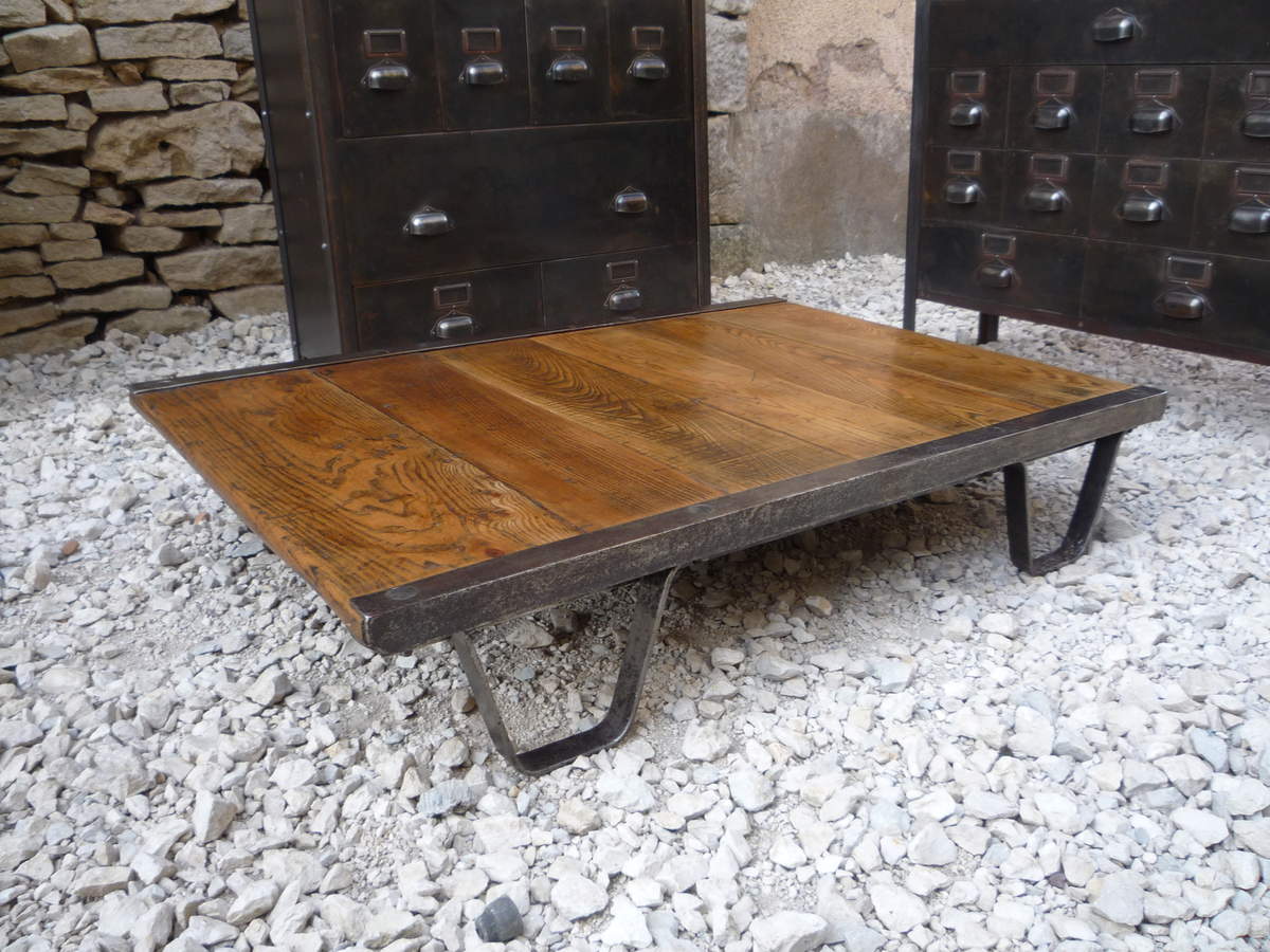 Table basse palette pieds metal