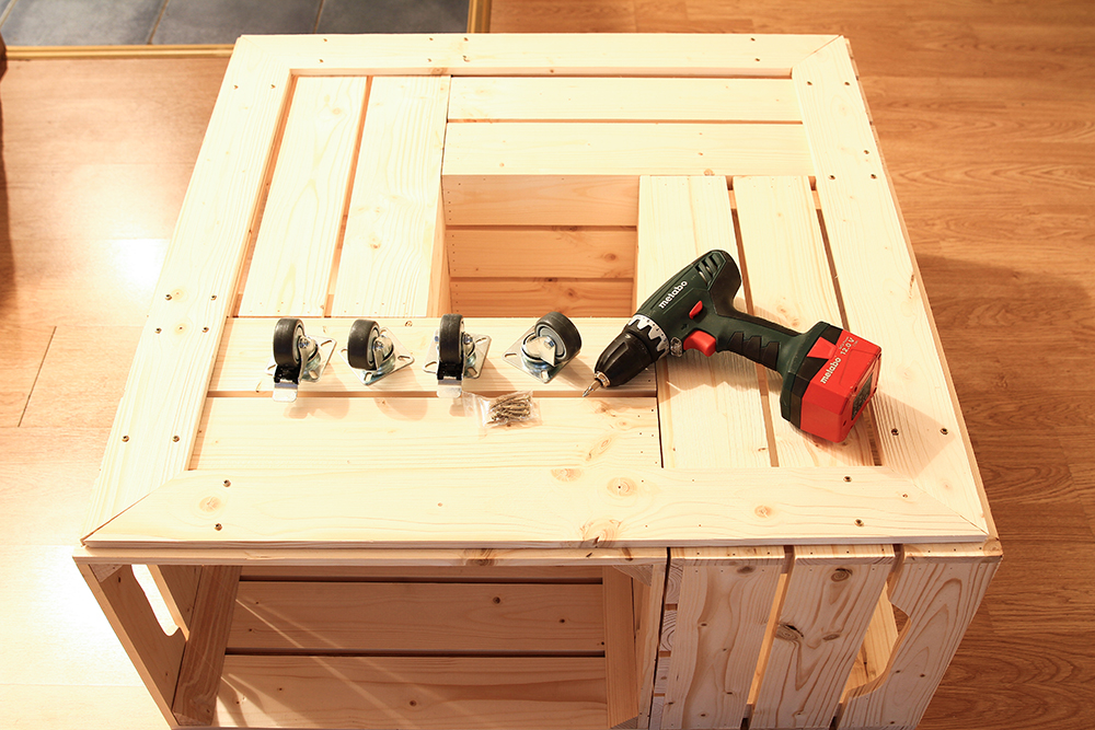 Fabriquer table basse avec des caisses en bois