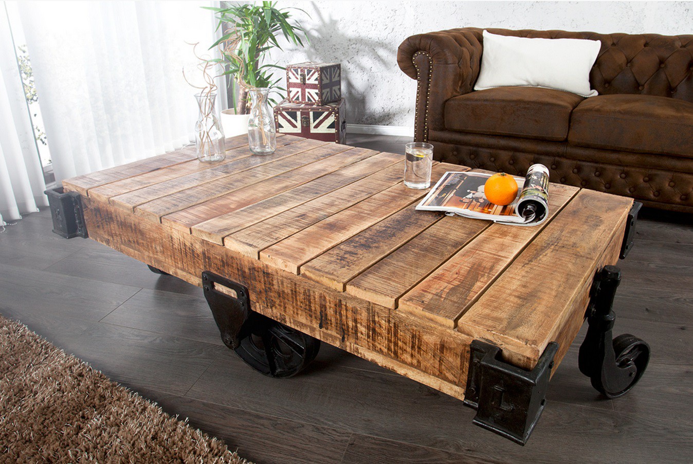 Table basse de salon en bois rustique