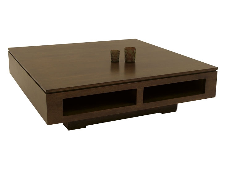 Table basse carrée bois foncé