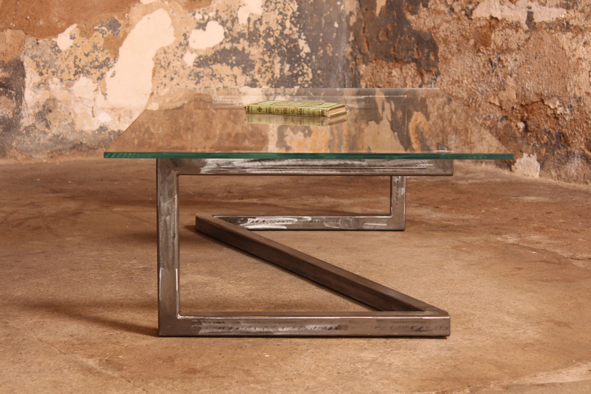 Table basse design verre et acier