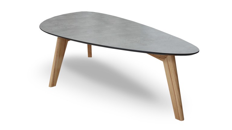 Table basse bois clair ovale