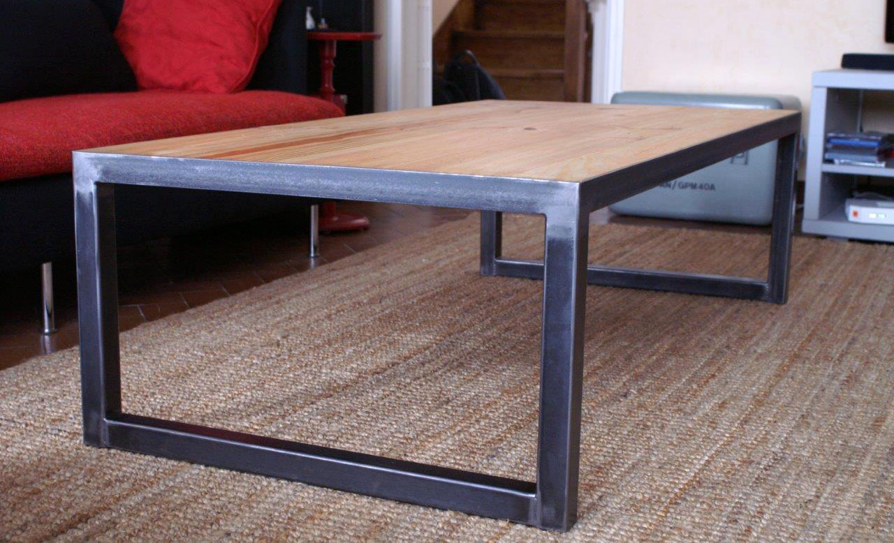 Table basse fer et bois rectangulaire