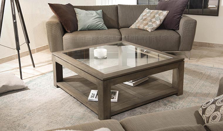 Table basse carrée en bois et verre