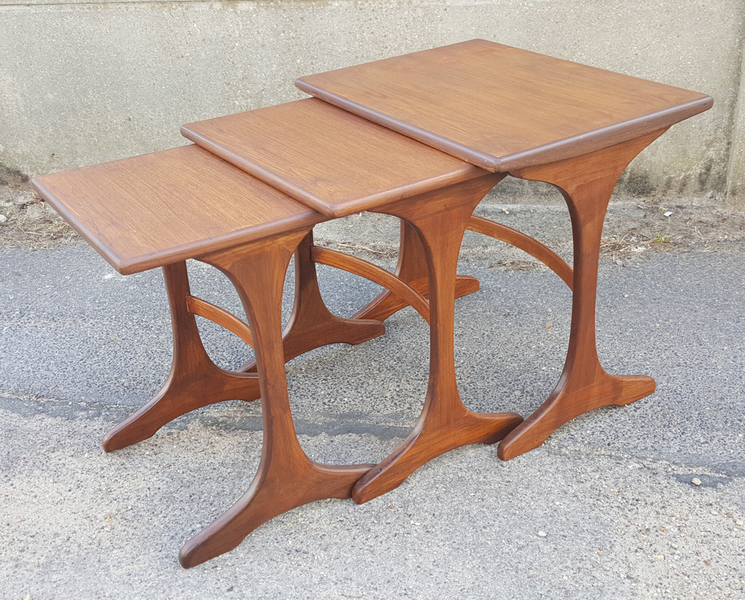 Table basse design bois naturel années 20-30