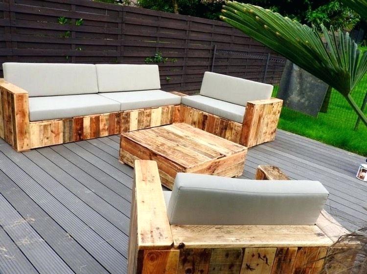 Fabriquer une table basse de jardin en bois
