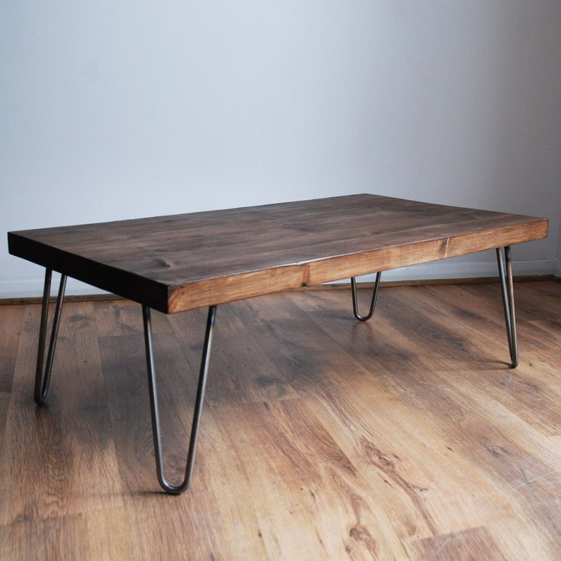 Table basse bois foncé rustique