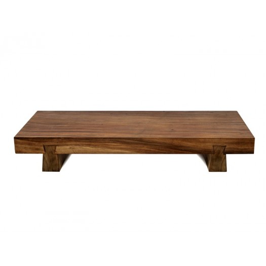 Petite table basse en bois brut