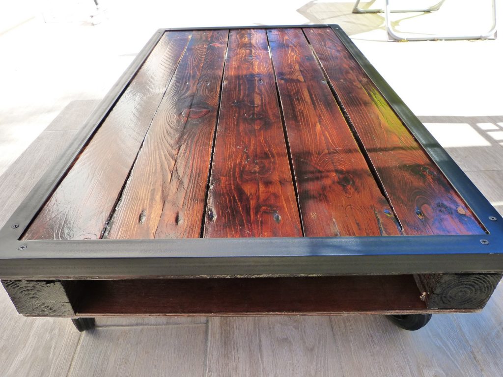 Fabriquer une table basse fer et bois