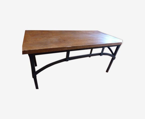 Table basse en bois pied en fer